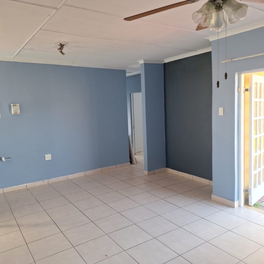 2 Bedroom Property for Sale in Beacon Bay Eastern Cape